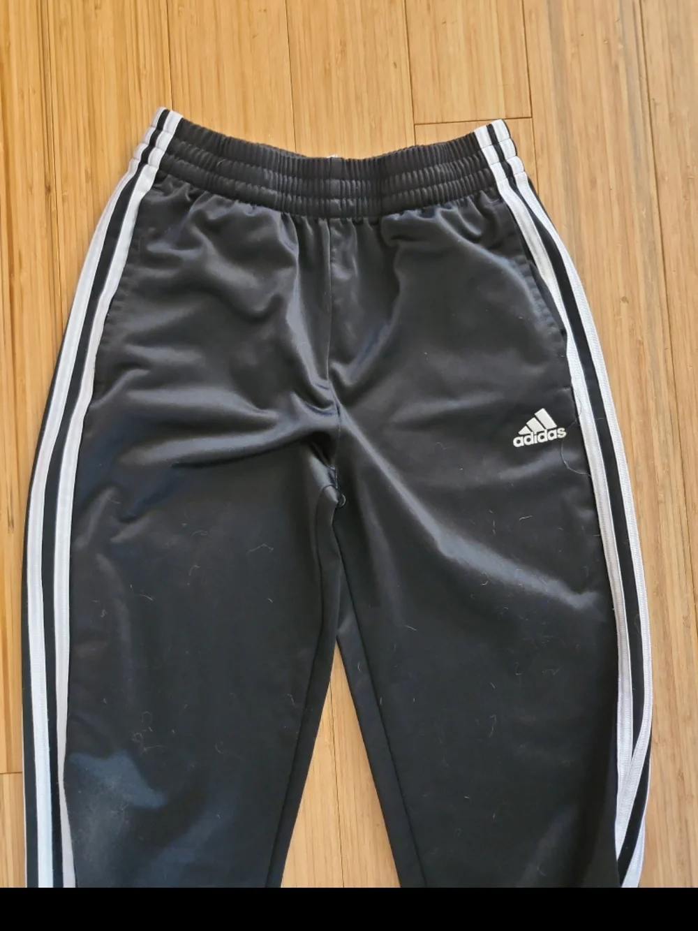 Adidas Tricot 3-Stripes track pants youth xl 14/16 joggers - Picture 2 of 4